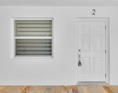 5122 Ne 19th Avenue - Photo Thumbnail 4