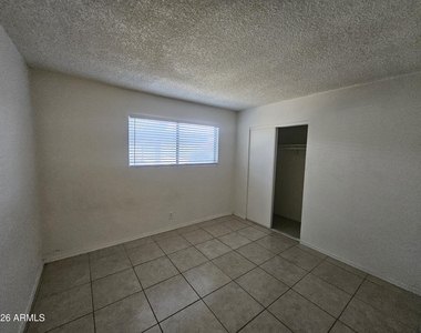 424 W Brown Road - Photo Thumbnail 6