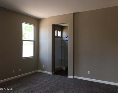 20290 N Codey Circle - Photo Thumbnail 3