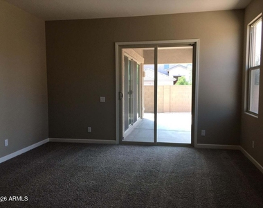20290 N Codey Circle - Photo Thumbnail 15