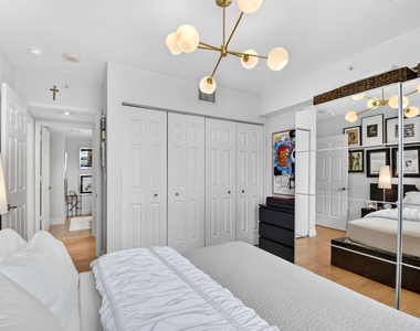 610 Clematis Street - Photo Thumbnail 25