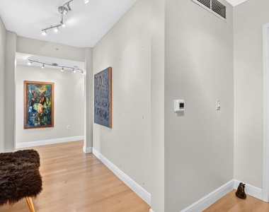 610 Clematis Street - Photo Thumbnail 1
