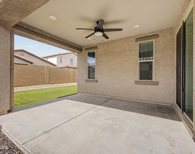 8530 W Flynn Lane - Photo Thumbnail 24