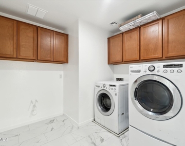 37292 N Yellowstone Drive - Photo Thumbnail 17