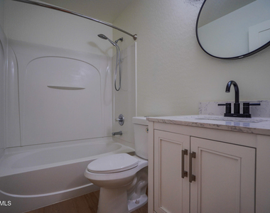 9233 E Neville Avenue - Photo Thumbnail 7