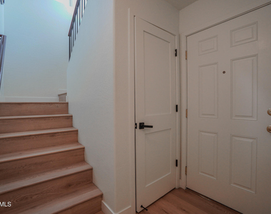 9233 E Neville Avenue - Photo Thumbnail 2