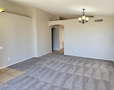3526 E Edna Avenue - Photo Thumbnail 4