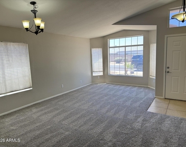 3526 E Edna Avenue - Photo Thumbnail 7