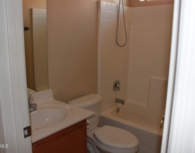 921 S Val Vista Drive - Photo Thumbnail 22