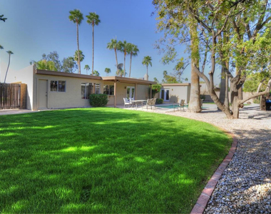 6548 E Presidio Road - Photo Thumbnail 13