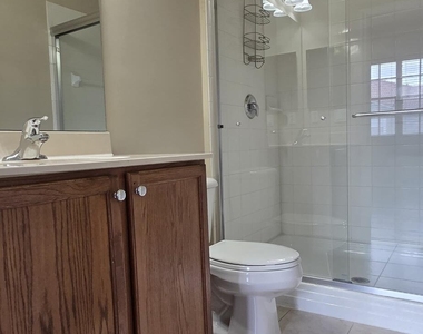 9065 Plymouth Place - Photo Thumbnail 11