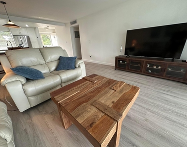 141 Se 3rd Avenue - Photo Thumbnail 8