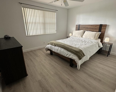 141 Se 3rd Avenue - Photo Thumbnail 23