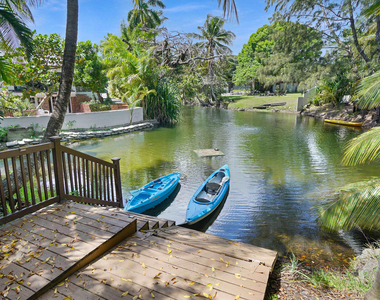 2249 Lazy Lane - Photo Thumbnail 28