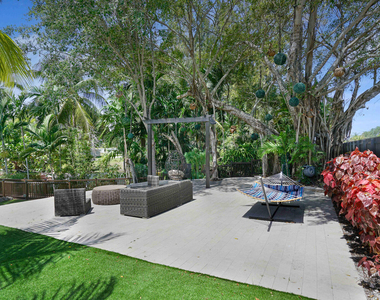 2249 Lazy Lane - Photo Thumbnail 37
