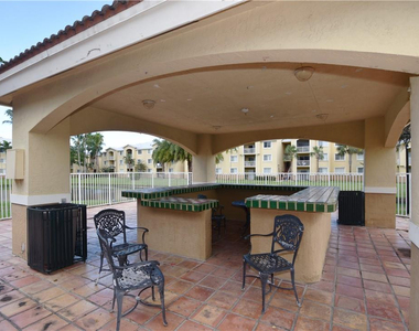 2640 S University Drive - Photo Thumbnail 15