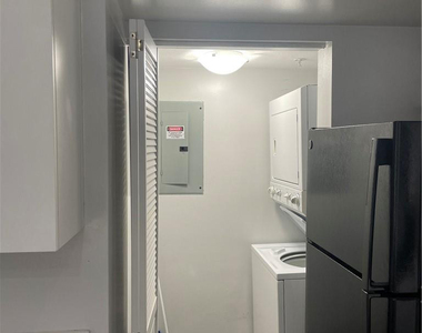2640 S University Drive - Photo Thumbnail 4