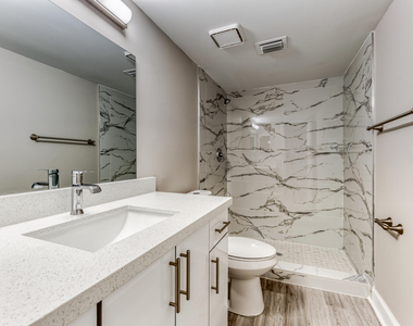 240 Se 10th Street - Photo Thumbnail 5
