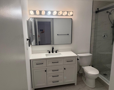 78 Mayfair Lane - Photo Thumbnail 9