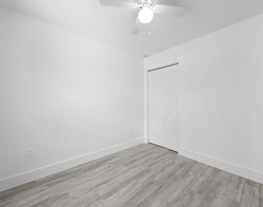 720 Mcintosh Street - Photo Thumbnail 24