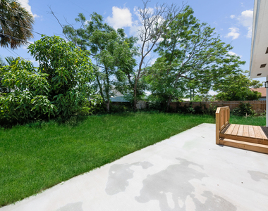 720 Mcintosh Street - Photo Thumbnail 27