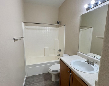 17021 W Rimrock - Photo Thumbnail 16