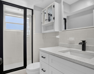 2755 Ne 28th Avenue - Photo Thumbnail 24