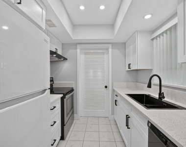 2755 Ne 28th Avenue - Photo Thumbnail 10