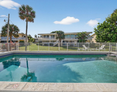 2755 Ne 28th Avenue - Photo Thumbnail 32