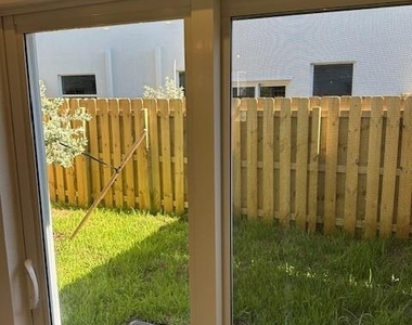1154 Se 2 Street - Photo Thumbnail 37