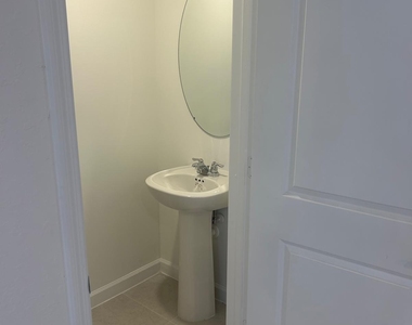 1154 Se 2 Street - Photo Thumbnail 34