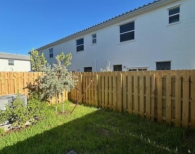 1154 Se 2 Street - Photo Thumbnail 29