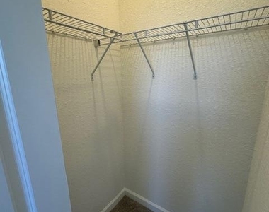 1154 Se 2 Street - Photo Thumbnail 25