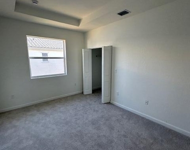 1154 Se 2 Street - Photo Thumbnail 11