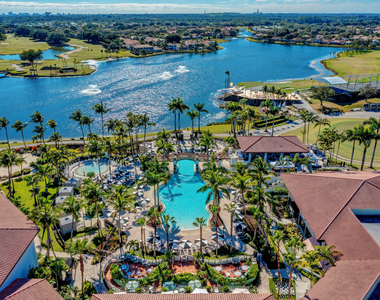 802 Sabal Palm Lane - Photo Thumbnail 30