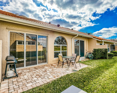 802 Sabal Palm Lane - Photo Thumbnail 20
