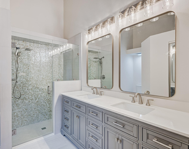 802 Sabal Palm Lane - Photo Thumbnail 15
