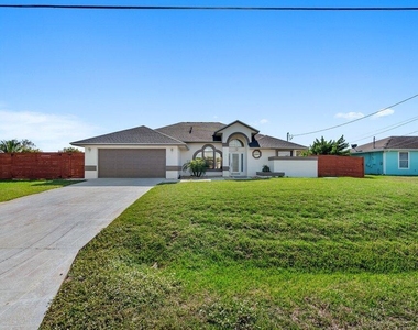 434 Sw Jeanne Avenue - Photo Thumbnail 4