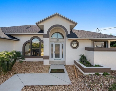 434 Sw Jeanne Avenue - Photo Thumbnail 3
