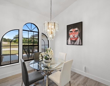 434 Sw Jeanne Avenue - Photo Thumbnail 12
