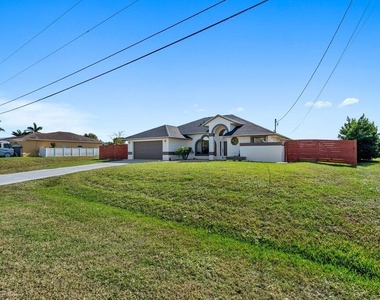 434 Sw Jeanne Avenue - Photo Thumbnail 2
