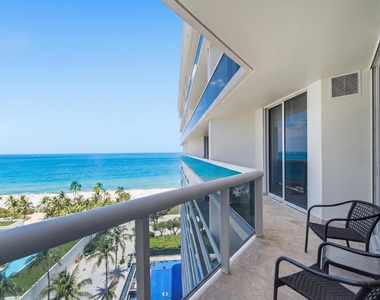 9595 Collins Avenue - Photo Thumbnail 18