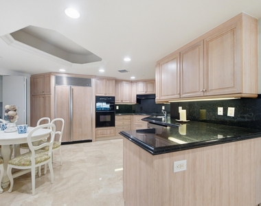 9595 Collins Avenue - Photo Thumbnail 26