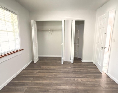 15605 Sw 74th Cir Drive - Photo Thumbnail 2