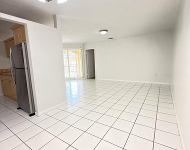15605 Sw 74th Cir Drive - Photo Thumbnail 14
