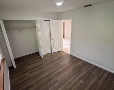 15605 Sw 74th Cir Drive - Photo Thumbnail 3