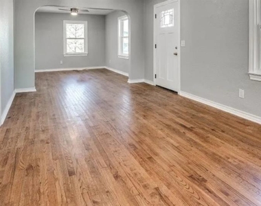 228 W Fairchild - Photo Thumbnail 1