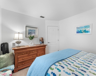 334 Ne 7th Avenue - Photo Thumbnail 14