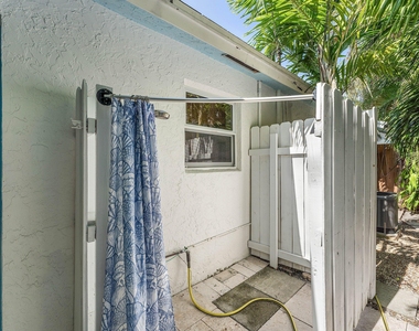 334 Ne 7th Avenue - Photo Thumbnail 19