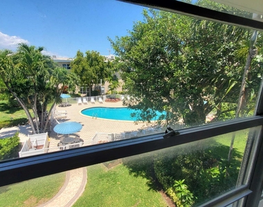 1481 S Ocean Boulevard - Photo Thumbnail 5